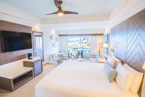 Junior Suites at Wyndham Alltra Cancun Ocean Views